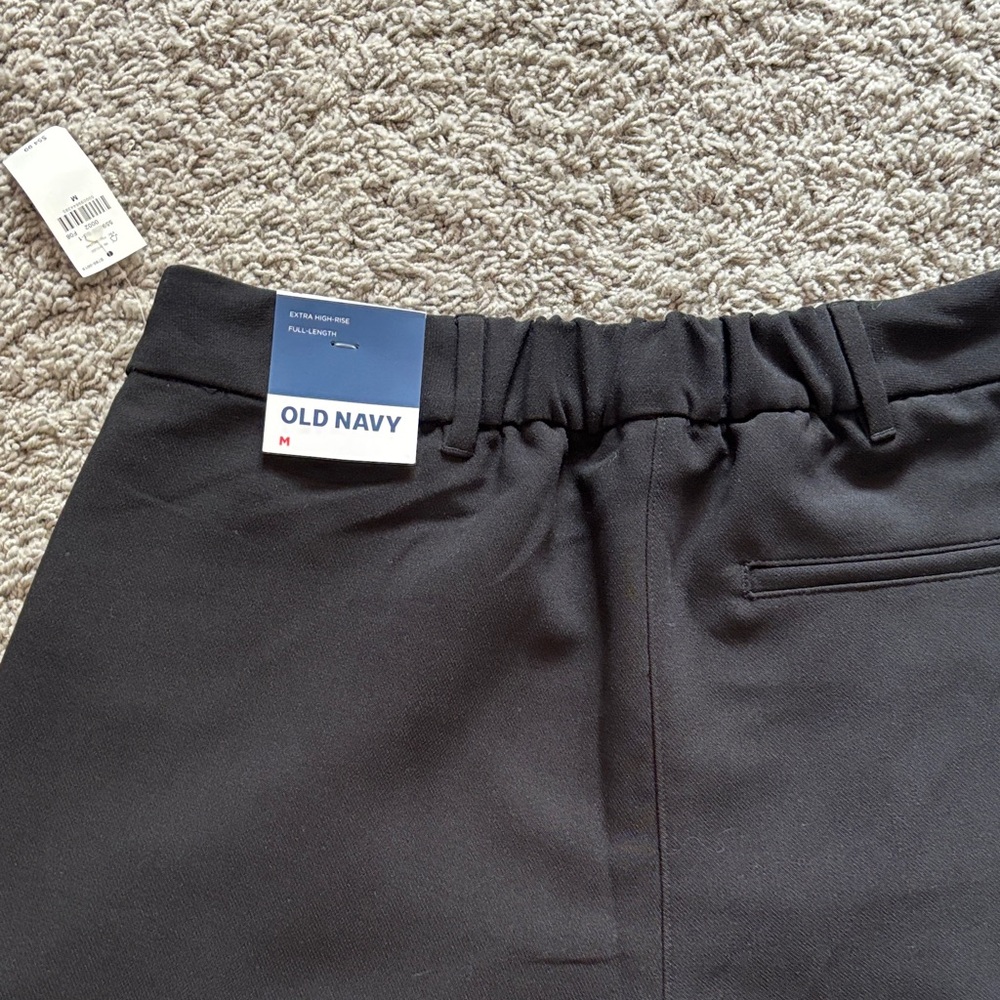Old Navy Extra High Rise Classic Black Pants - Picture 15 of 16